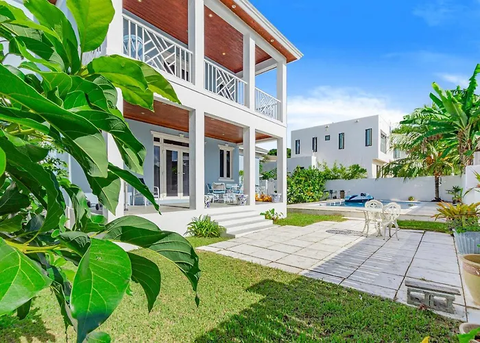 Blu Diamond Luxury Estate