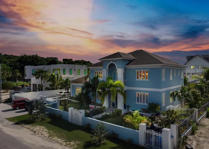 Blu Diamond Luxury Estate